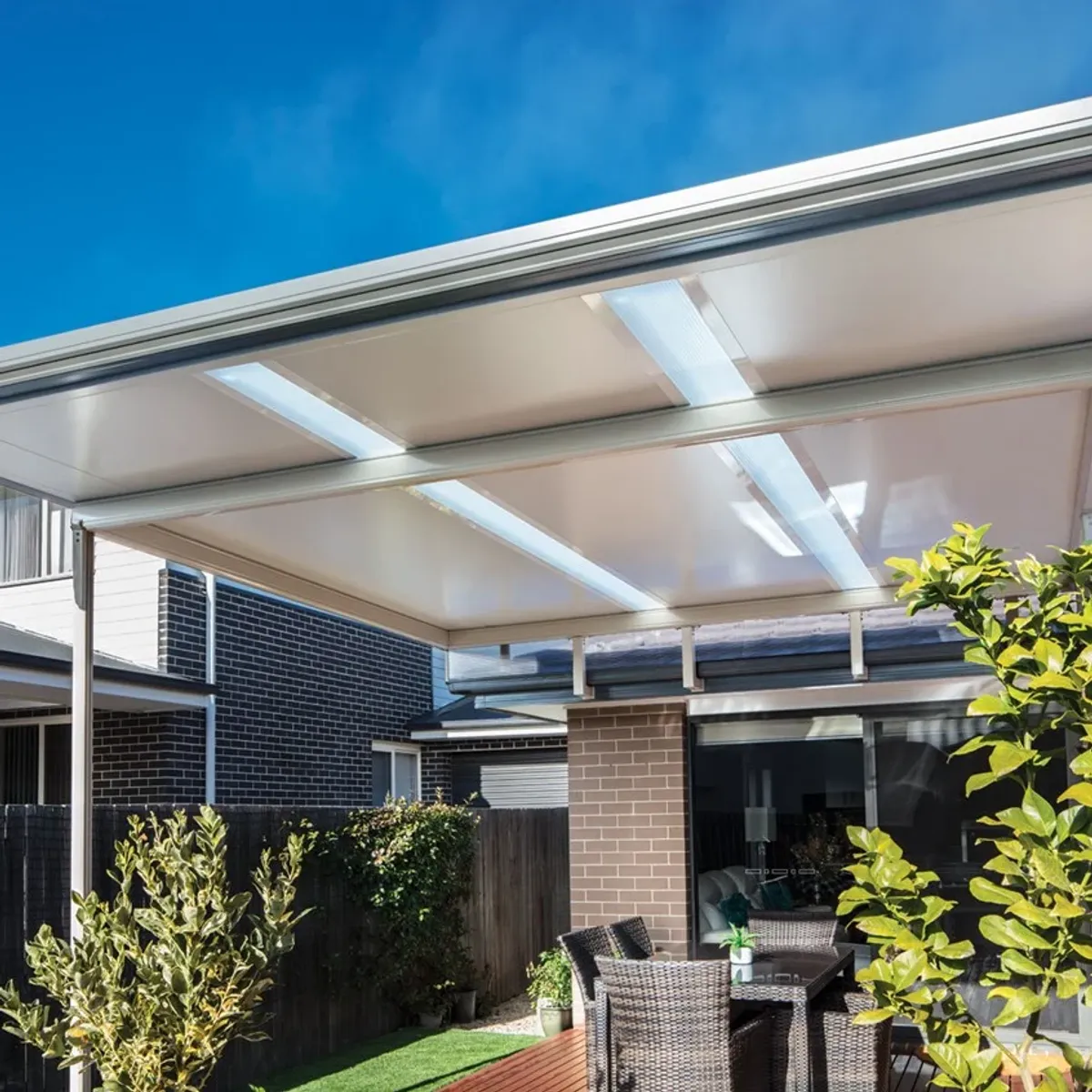 Stratco Cooldek Insulated Roofing