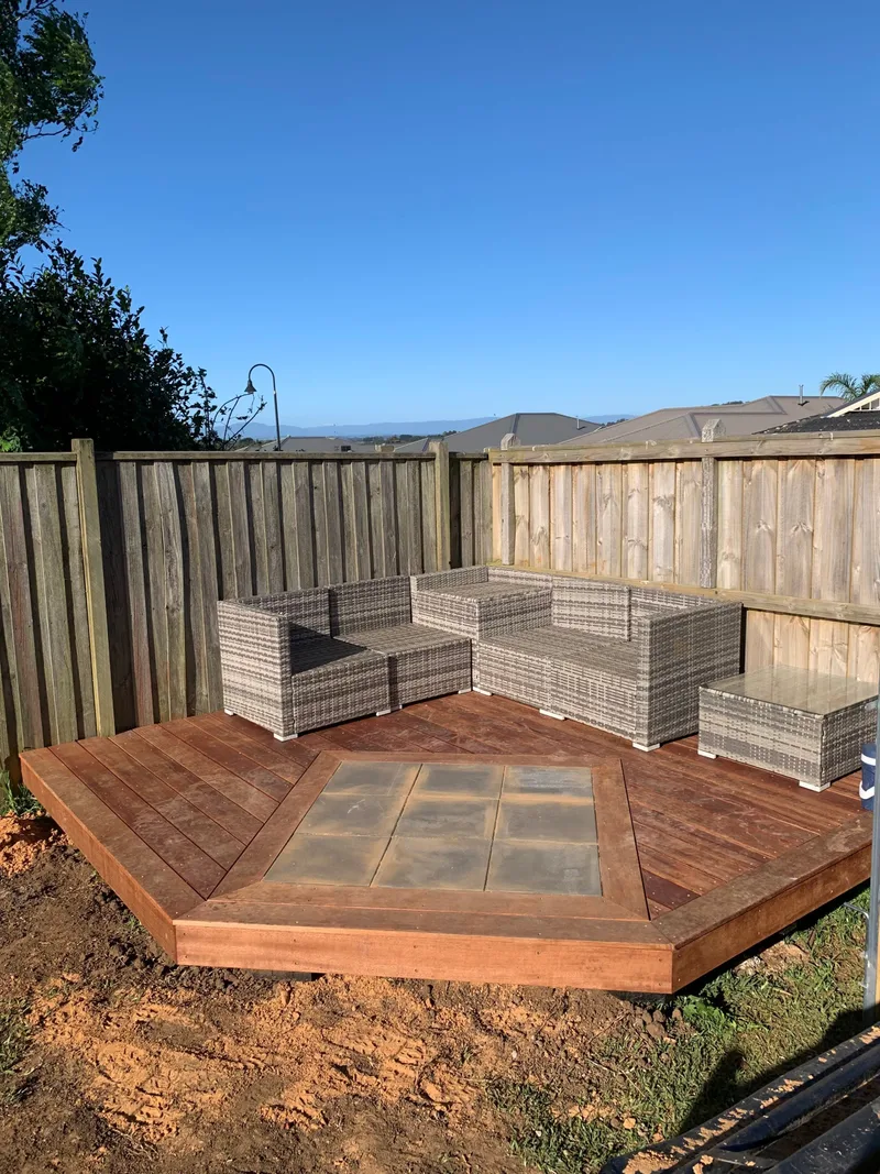 Corner Deck with Firepit