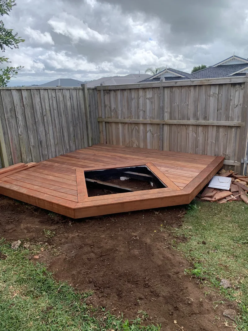 Corner Deck with Firepit