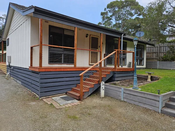 Front Porch Deck & Stairs