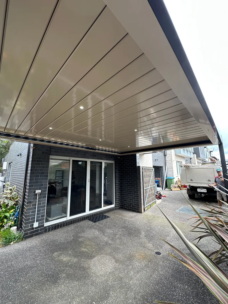 Allure sunroof frame and lighting