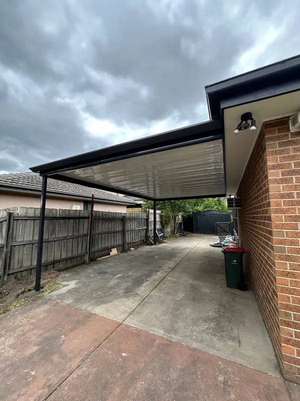 Stratco Outback flat roof carport