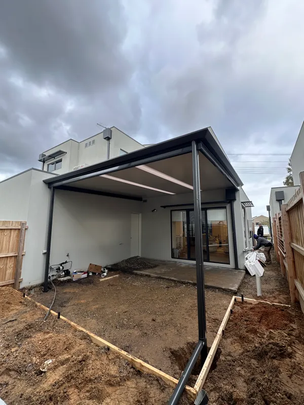 Thunder Stratco Outback Cooldek patio at a Lynbrook townhouse