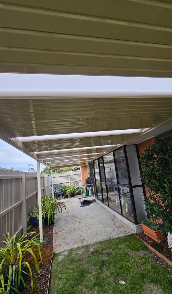 Rooflite detail beneath a cream steel patio roof